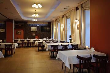 Фотографии Отель Hotel Carskie Koszary г. Замосць (Польша) №2 Фото Отель Hotel Carskie Koszary г. Замосць 2