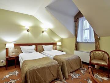 Фото номера Стандартный двухместный номер с 2 отдельными кроватями Отель Hotel Koronny г. Замосць 13