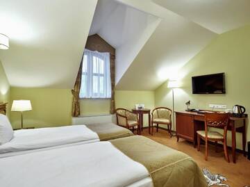 Фото номера Стандартный двухместный номер с 2 отдельными кроватями Отель Hotel Koronny г. Замосць 14