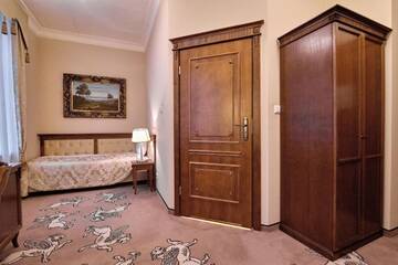 Фото номера Стандартный одноместный номер Отель Hotel Koronny г. Замосць 4