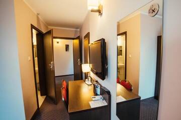 Фото номера Двухместный номер с 2 отдельными кроватями Отель Hotel Wojto г. Замосць 10