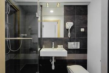 Фото номера Стандартный трехместный номер Мини-отель Hotel77 г. Замосць 2