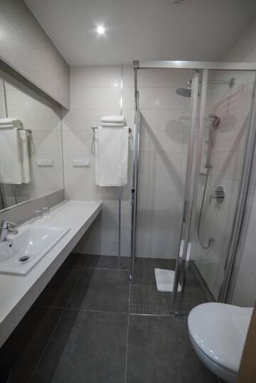 Фото номера Стандартный двухместный номер с 2 отдельными кроватями Мини-отель Hotel Arte г. Замосць 8