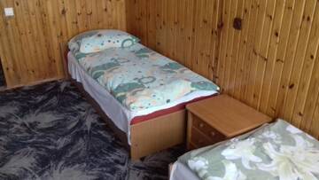 Фото номера Четырехместный номер эконом-класса Курортные отели Pokoje gościnne OSiR г. Замосць 4