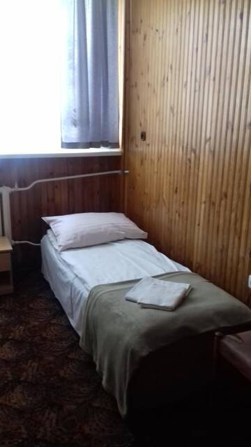 Фото номера Бюджетный одноместный номер Курортные отели Pokoje gościnne OSiR г. Замосць 8