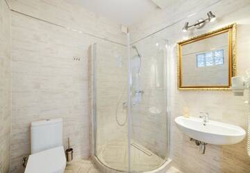 Фото номера Номер-студио Делюкс с кроватью размера &quot;queen-size&quot; Апартаменты Apartamenty Łozówka г. Замосць 9