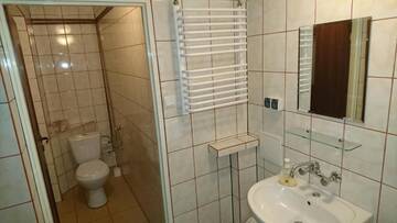 Фото номера Шале с одной спальней Комплексы для отдыха с коттеджами/бунгало Ośrodek Wypoczynkowy Duet г. Замосць 9